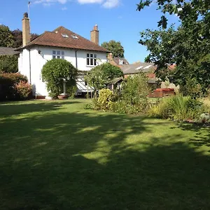 Ellesmere Guest house